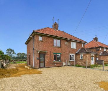 3 bedroom semi-detached house to rent - Photo 4