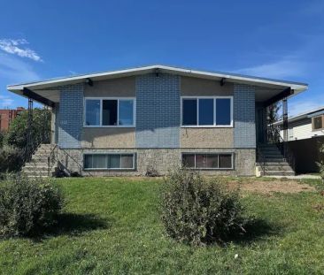 Fully Renovated 2 Bedroom Half Duplex Upper Unit | 1531 35 Street Southeast, Calgary - Photo 1