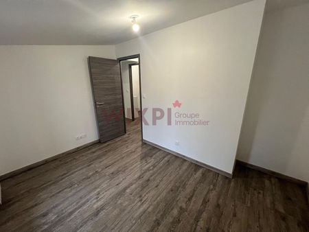 À LOUER ? APPARTEMENT T4 ENTIÈREMENT RÉNOVÉ ? SECTEUR MAIRIE, - Photo 3