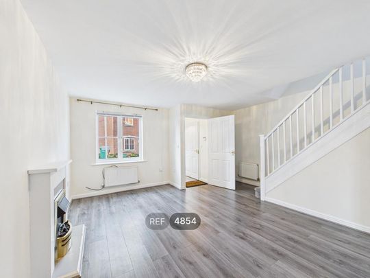 3 bedroom terraced house to rent - Photo 1