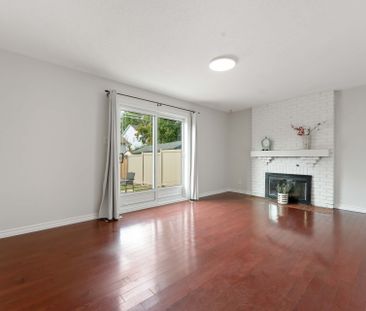 For Lease - 6345 Mattice Avenue, Orleans - Convent Glen and Area, O... - Photo 3