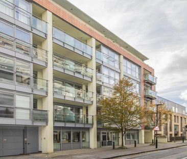 1 bedroom Flat To Let - Photo 1