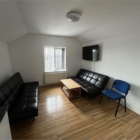 6 bedroom house share to rent - Photo 1