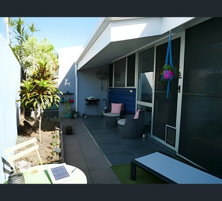 4/15 Craven Close, Port Douglas, Qld 4877 - Photo 4