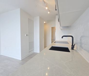 For Lease - 1 Quarrington Lane Unit# 2402, Toronto, Ontario - Photo 6