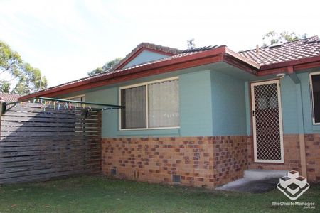 Two bedrooms with Double Garage - Photo 5