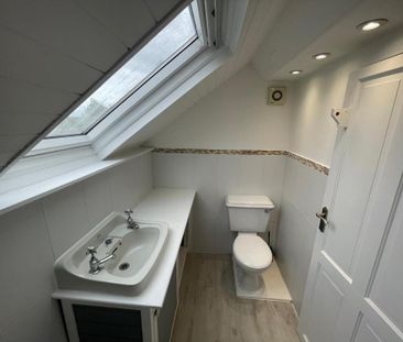 3 bedroom terraced house to rent - Photo 6