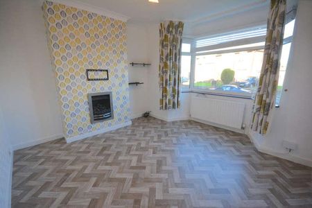 Banbury Road, Middleton, M24 - Photo 2