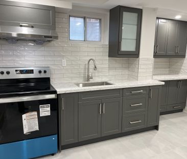 For Lease - 17 Applemore Road Unit# Basement, Toronto, Ontario - Photo 2