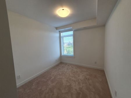 For Lease - 3078 Sixth Line Unit# 325, Oakville, Ontario - Photo 3
