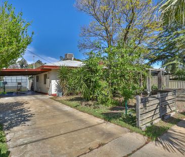 SIMPLE IS BEST - Photo 2