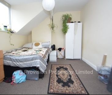 2 Bedroom Houses in Burley - Photo 6