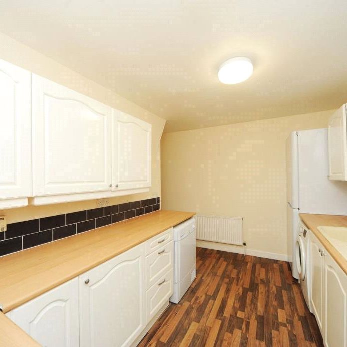 3 bedroom detached house to rent - Photo 1