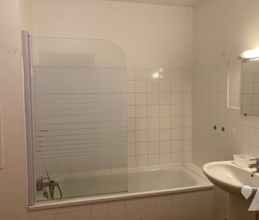 Appartement F3 rez de jardin avec emplacement park - Photo 3