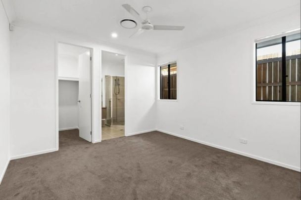 Spacious Family Home - Photo 1