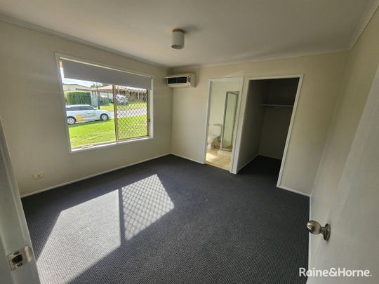 4 Bed Family Home - Photo 1