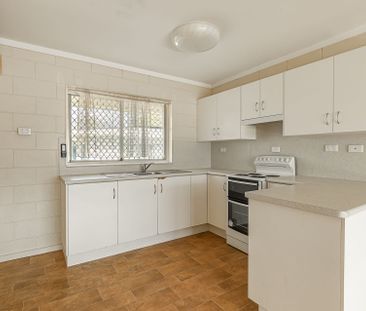 8/115 Mooney Street, Gulliver - Photo 4