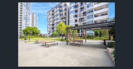 Stunning Ground Floor Apartment For Lease - Photo 5