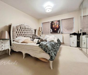 4 bedroom terraced house to rent - Photo 6