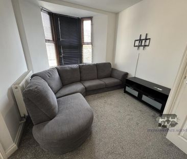2 bedroom maisonette to rent - Photo 5