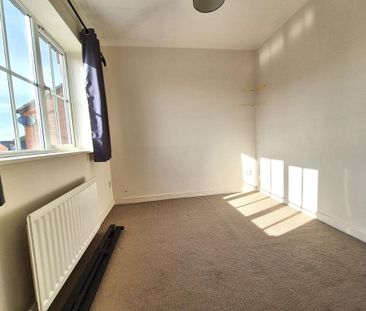 2 bedroom semi-detached house to rent - Photo 3