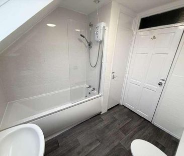 Frobisher Court, Old Hall, WA5 - Photo 6