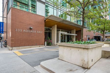 For Lease - 333 Adelaide Street Unit# 726, Toronto, Ontario - Photo 3