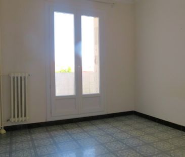 T2, 34m², 45 Av Jean Jaurès Nîmes 470€ H.C - Photo 5