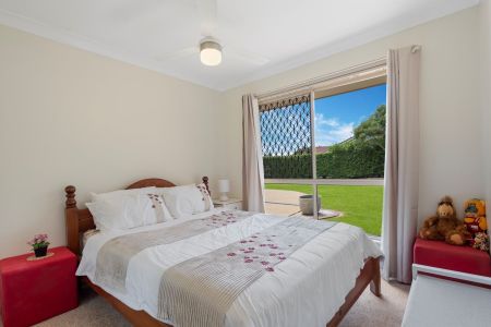 4 Diosma Close, 4305, Yamanto Qld - Photo 3