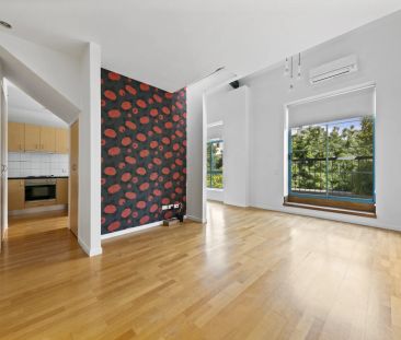 Live the high life of Broadway - Photo 2