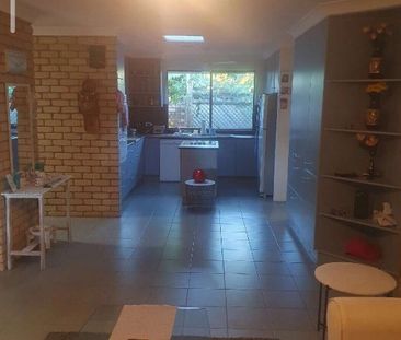 Palm Beach - Photo 1