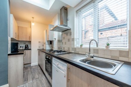 1 bedroom detached house to rent - Photo 5