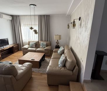 Vila Premium P+1+M 8 camere, 4 bai - Photo 1