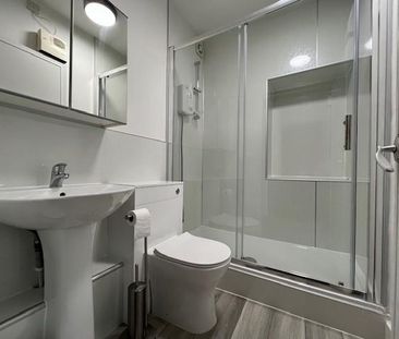 1 bedroom flat to rent - Photo 6