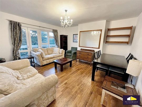 3 bedroom flat to rent - Photo 1