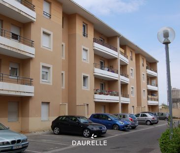 Location Appartement 2 pièces 48m² CHATEAURENARD 13160 - Photo 5
