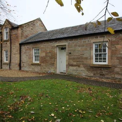 2 bedroom property to rent in Ayr - Photo 1