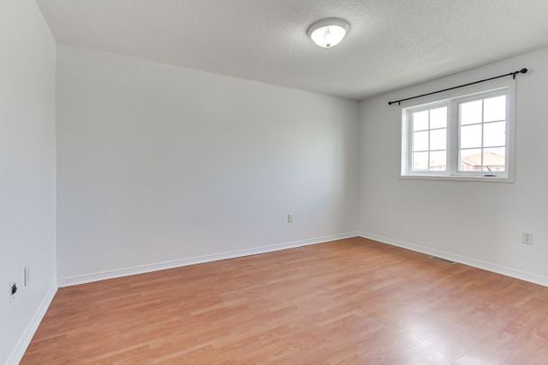 For Lease - 72 Ambler Bay N/A Unit# Main, Barrie, Ontario - Photo 1