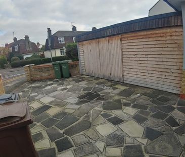 House share to rent - Photo 4