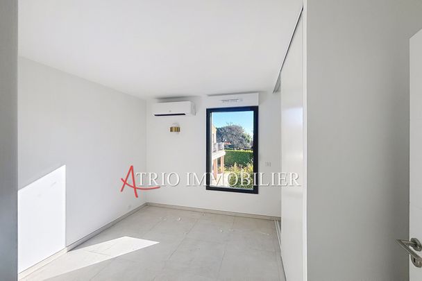 Location Appartement 3 pièces 71m² CAGNES SUR MER 06800 - Photo 1
