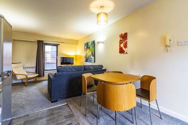 2 bedroom apartment to rent - Photo 1