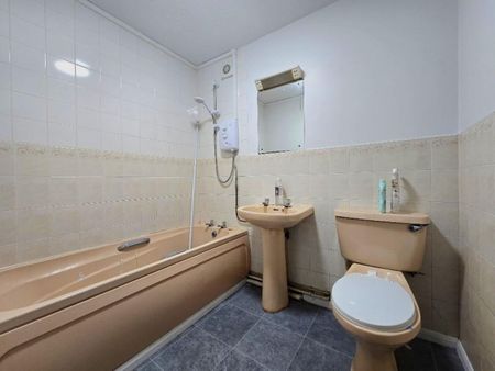 1 Bed Flat For Rent - Photo 5