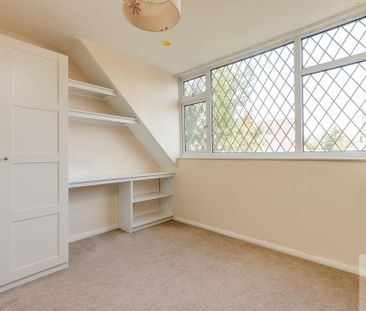 3 bedroom detached house to rent - Photo 2