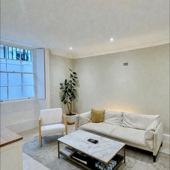 2 Bed Flat, Chesham St, SW1X - Photo 1