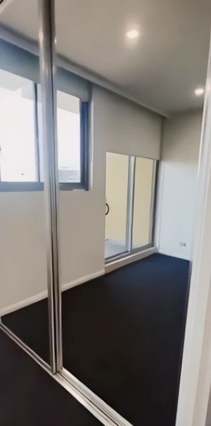 847 S Dowling St, Sydney - Photo 2