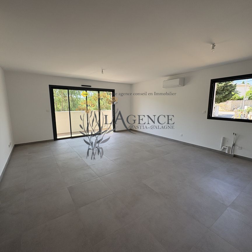Location Appartement 3 pièces 80m² BIGUGLIA 20620 - Photo 1