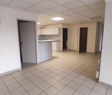 Location appartement 4 pièces 87.78 m² à Meximieux (01800) - Photo 1