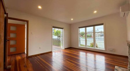 Recently Renovated Home in Great Location - Photo 2