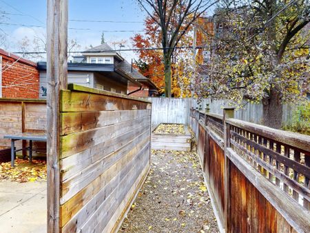 For Lease - 344 Markham Street Unit# Lower, Toronto, Ontario - Photo 3