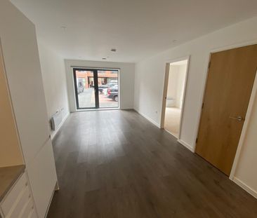 1 Bed Flat, Hindle House, NG2 - Photo 3
